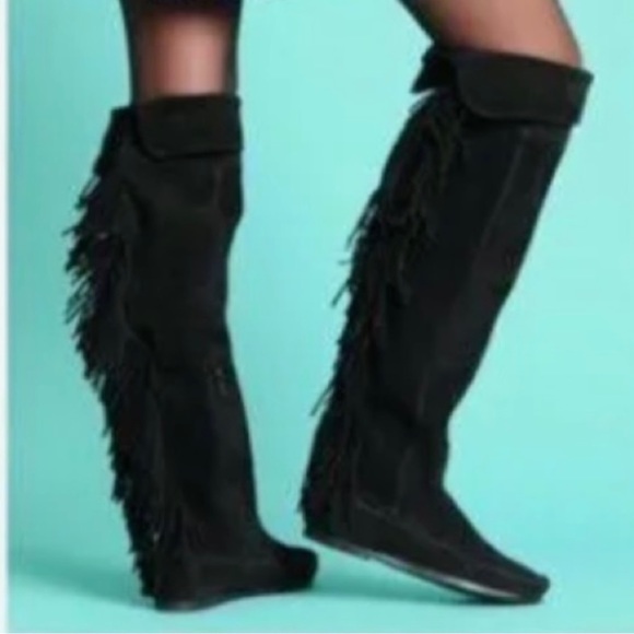 Minnetonka black suede vintage style hippie boho festive tall boots with fringe - Picture 3 of 9